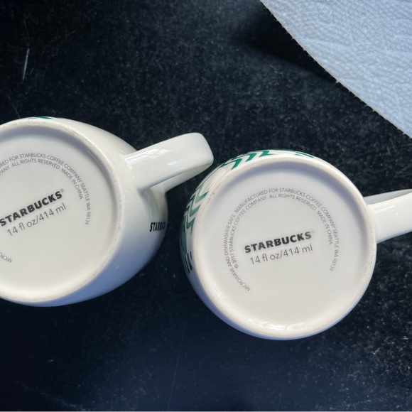 Starbucks Set of 2 Mugs Barrel 14oz Green Siren Mermaid Logo - Picture 4 of 4